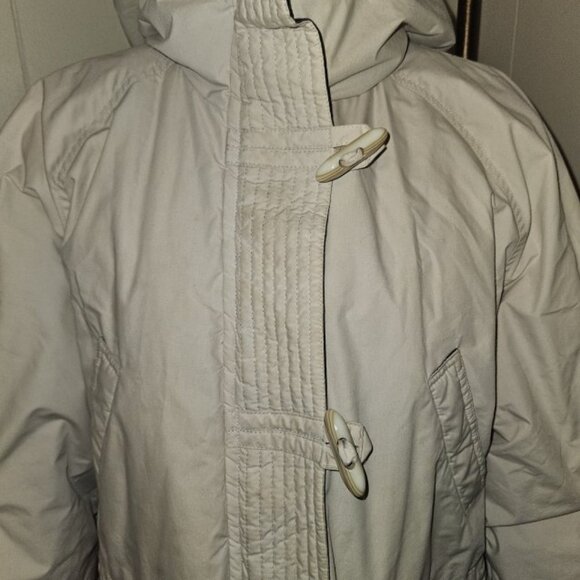 TAHARI Off White Hooded Down Winter Coat Ladies Medium - Picture 5 of 9